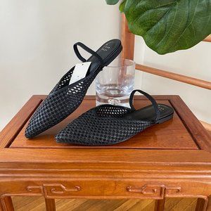 NWT Black Amabel Slingback Flats